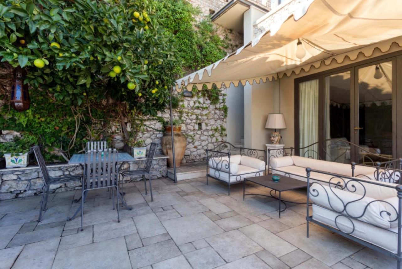 Villa Eleonora Isola Bella Sea View Small Pool + Jacuzzi Taormina Exterior foto